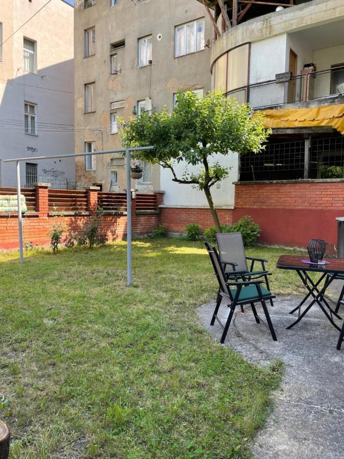 Vila Rijad Apartman Szarajevó Kültér fotó